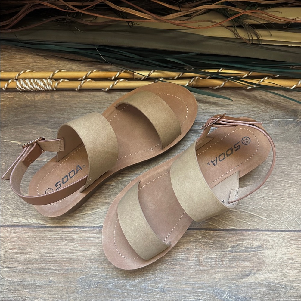Soda Two-Tone Caramel Double Strap Slingback Sandals – 7-1/2 - Picture 2 of 7